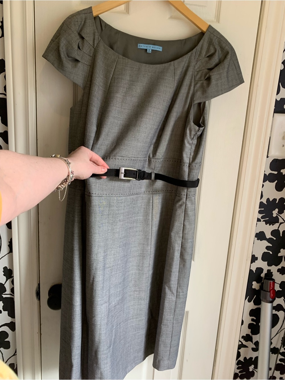 ANTONIO MELANI Gray tailored sheath Dress classic timeless chic feminine